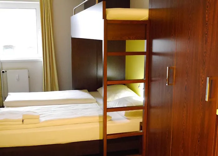 Hotel Bridge