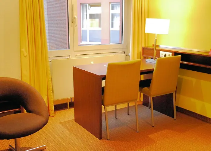 Hotel Bridge 2*